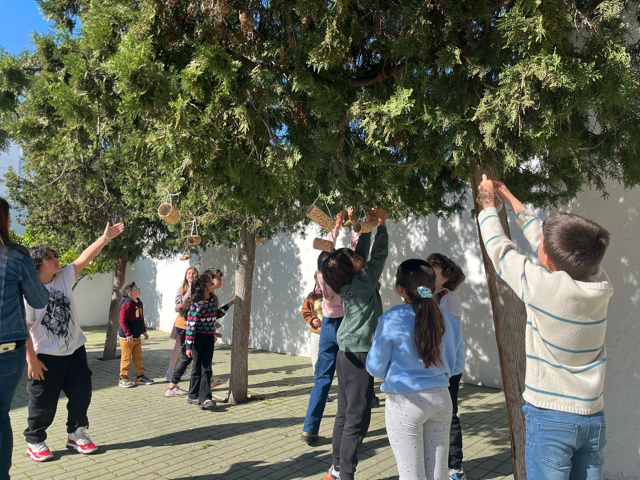 TALLERES DE EDUCACIÓN AMBIENTAL. NUESTRO RIO GUADALQUIVIR Y SU BIODIVERSIDAD