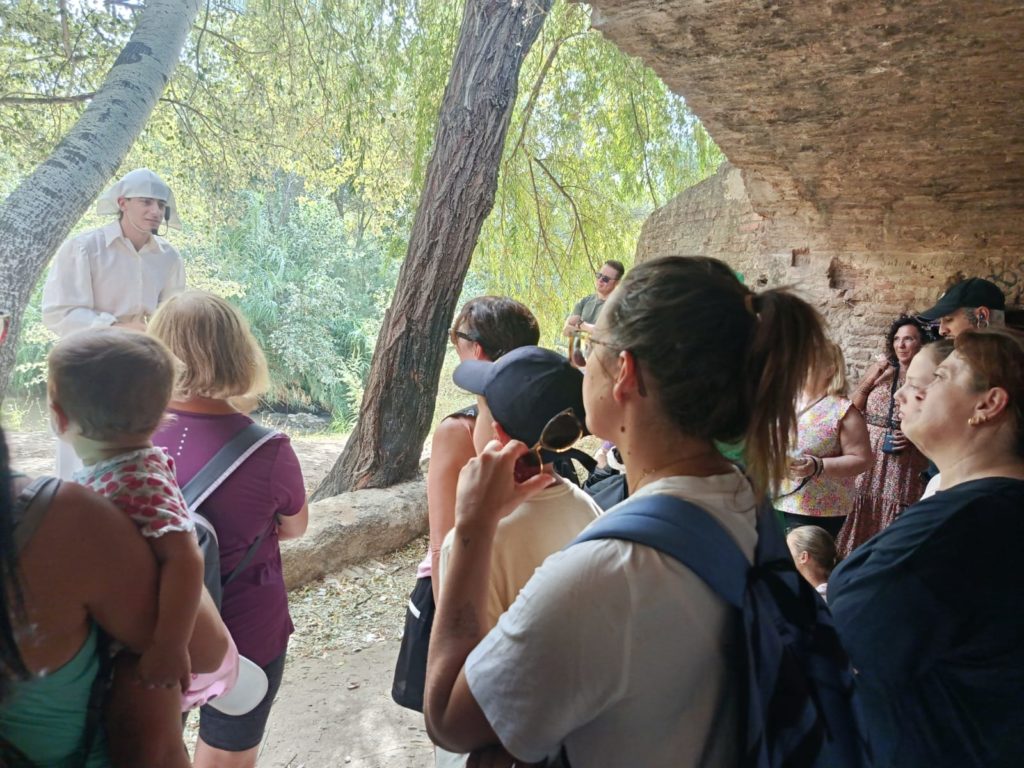 WhatsApp Image 2025-10-29 at 20.04.12 (1)